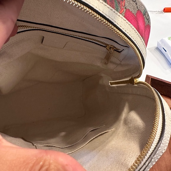 GUCCI 547965 Ophidia Flora Gg Supreme Canvas Backpack in GG Supreme Canvas - Picture 16 of 16